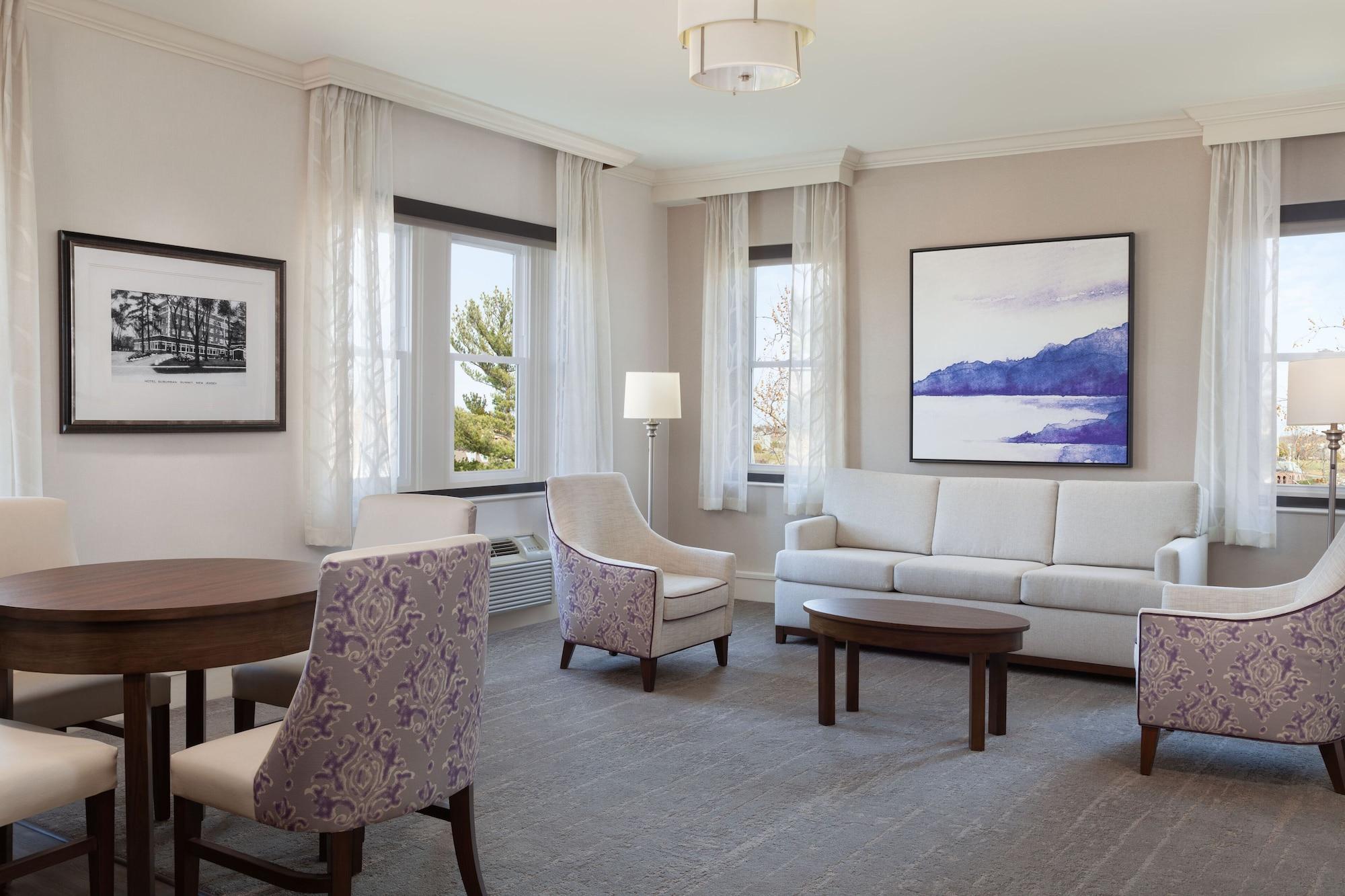 The Albion Summit Hotel Bagian luar foto